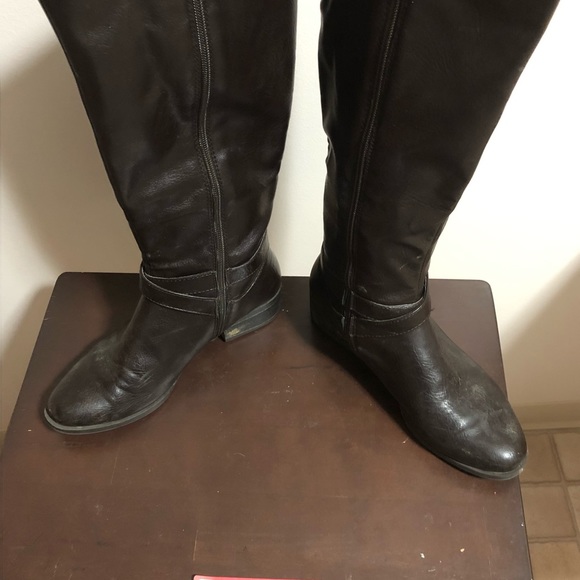 Riding Boots-perfect for fall time - Picture 2 of 4